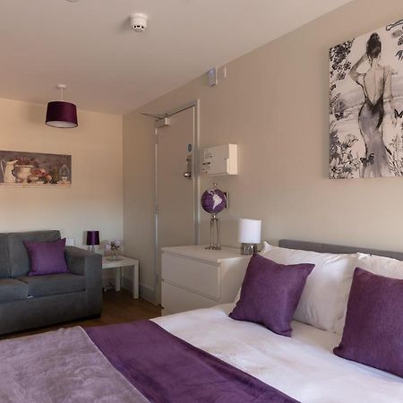 Isabella House - Hereford City Centre Aparthotel, By Rentmyhouse Eksteriør billede