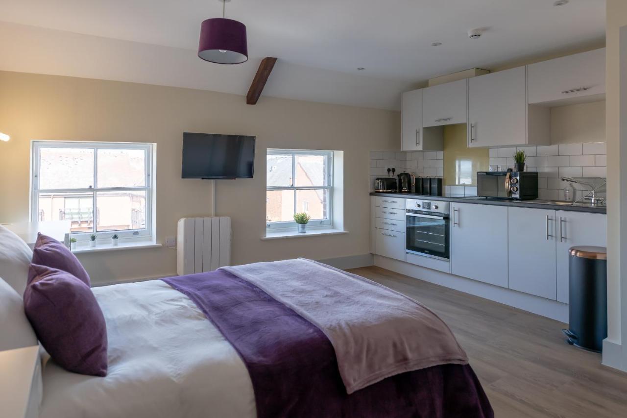 Isabella House - Hereford City Centre Aparthotel, By Rentmyhouse Eksteriør billede