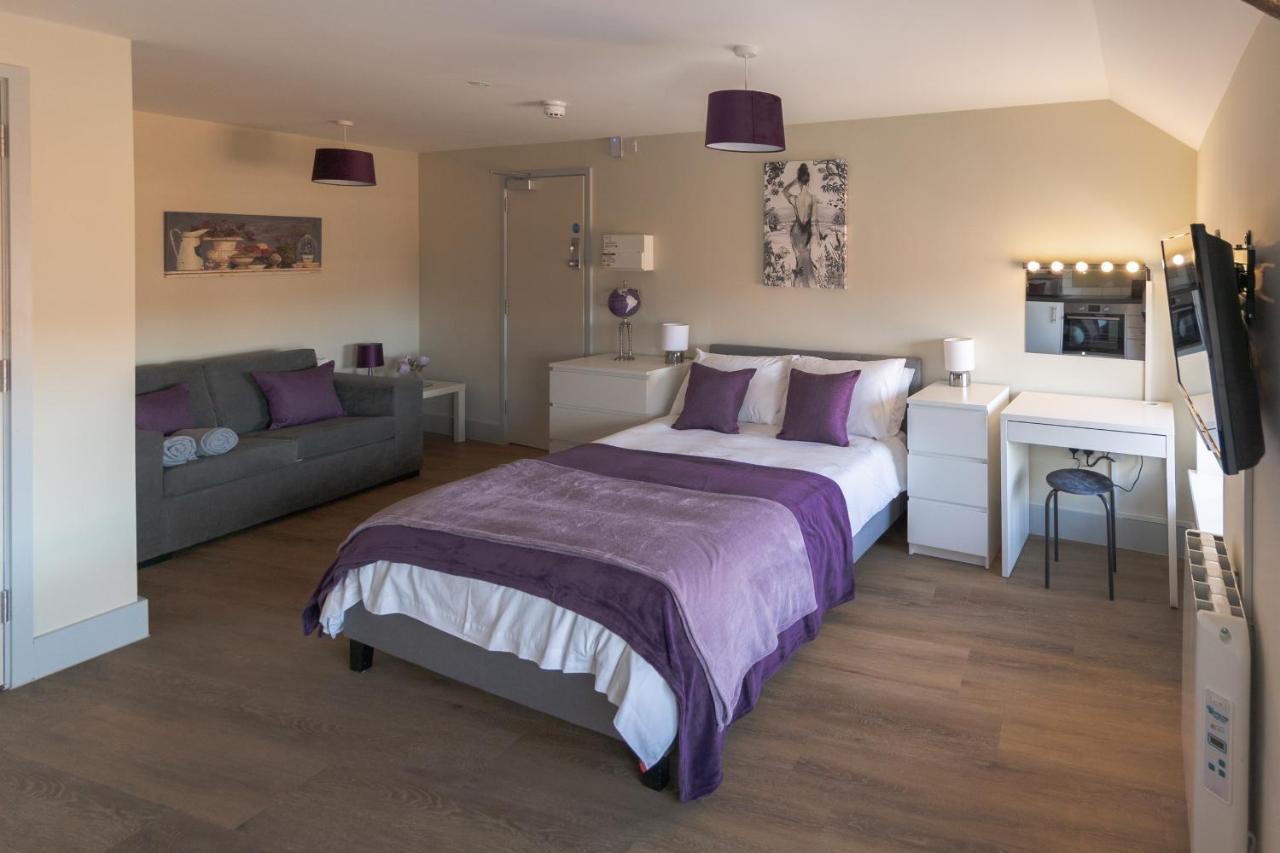 Isabella House - Hereford City Centre Aparthotel, By Rentmyhouse Eksteriør billede